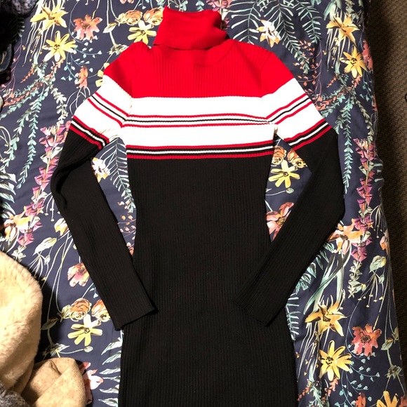 Clothes for sale! - Picture 4 of 8